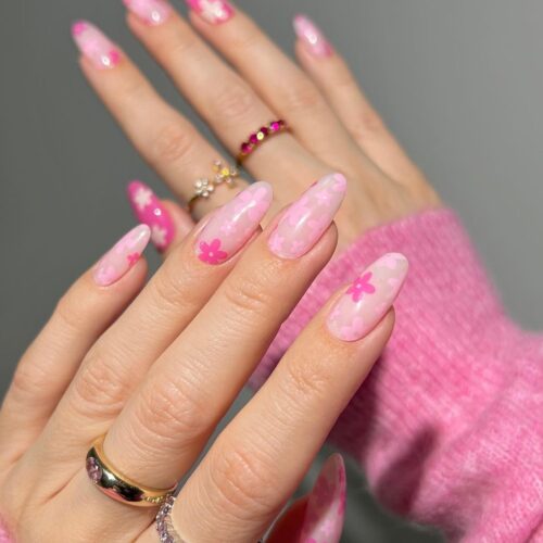 12 aesthetic Barbiecore Inspired Nails To Recreate