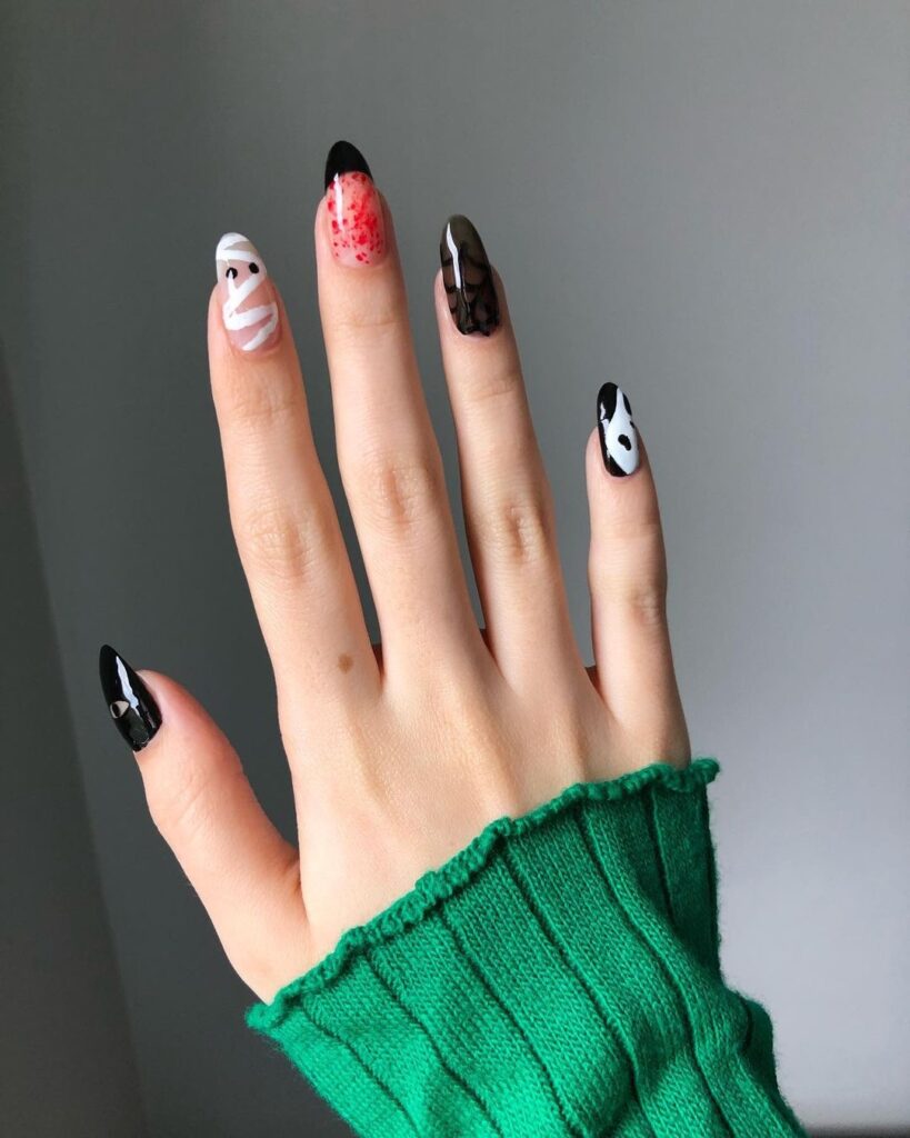 Halloween nails