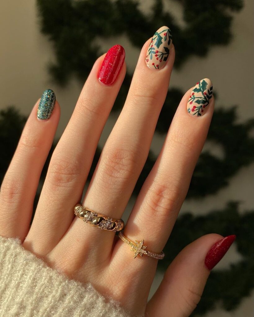 Christmas nails