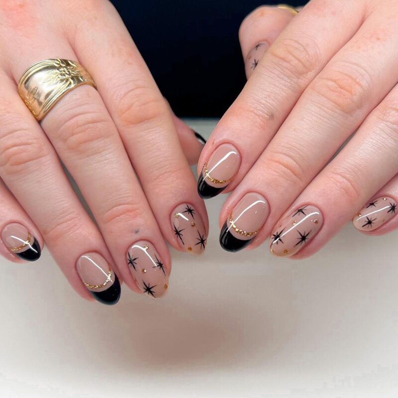 47 STUNNING NEW YEAR S NAILS AND NEW YEAR S NAILS DESIGN 2024 YOU NEED   New Years Nails 2 800x800 