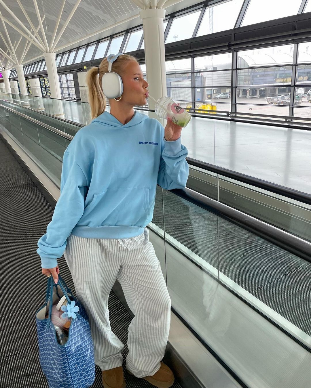 WHAT TO WEAR TO THE AIRPORT | 31 AIRPORT OUTFIT IDEAS