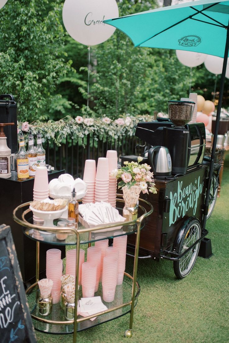 34 EPIC GRADUATION PARTY IDEAS YOU HAVE TO RECREATE - Stylin By Sarita