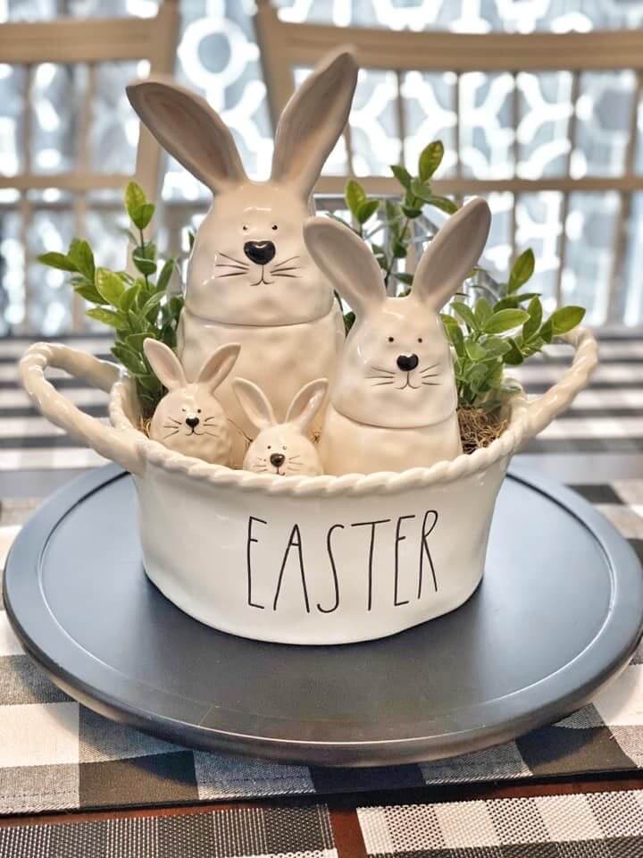 EASTER DECORATIONS