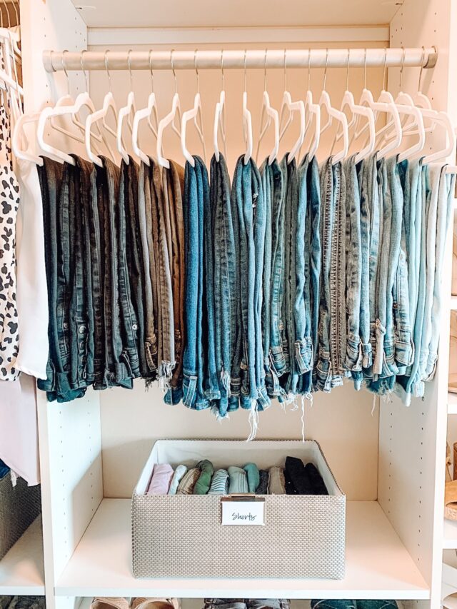 18 PRACTICAL AND CUTE CLOSET ORGANIZATION IDEAS - Stylin by Sarita