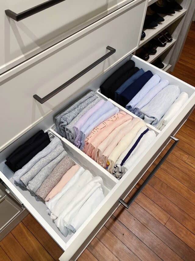 18 PRACTICAL AND CUTE CLOSET ORGANIZATION IDEAS - Stylin by Sarita