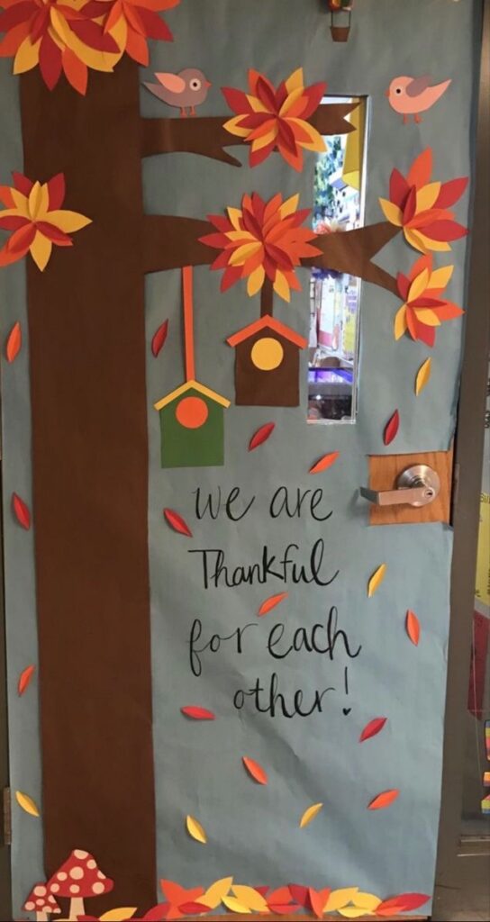 FALL CLASSROOM DOOR DECORATIONS