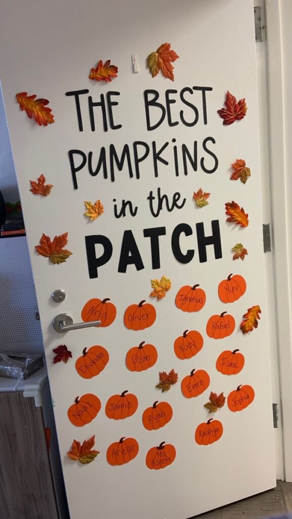 FALL CLASSROOM DOOR DECORATIONS