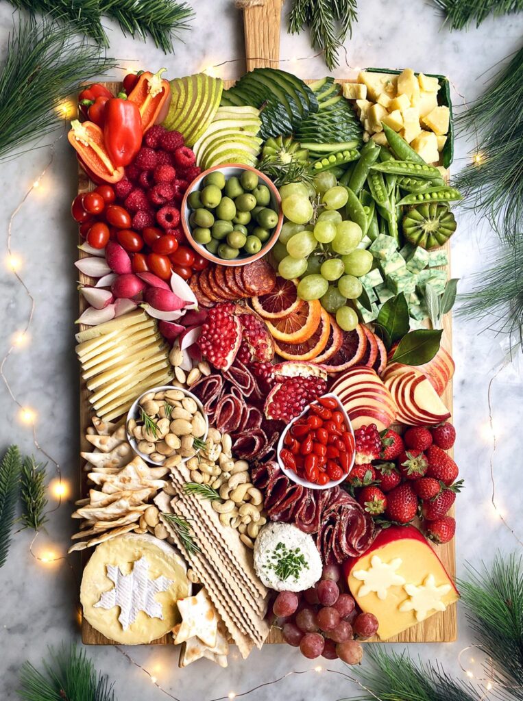 CHRISTMAS CHARCUTERIE BOARD IDEAS