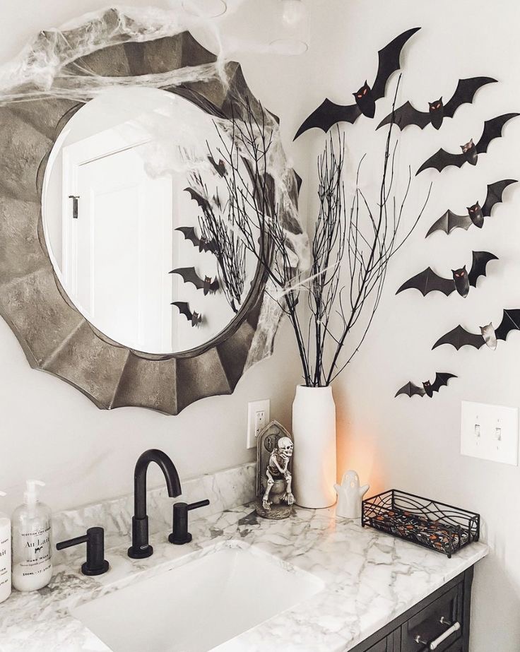 30 INSANELY CUTE DIY HALLOWEEN DECORATING IDEAS