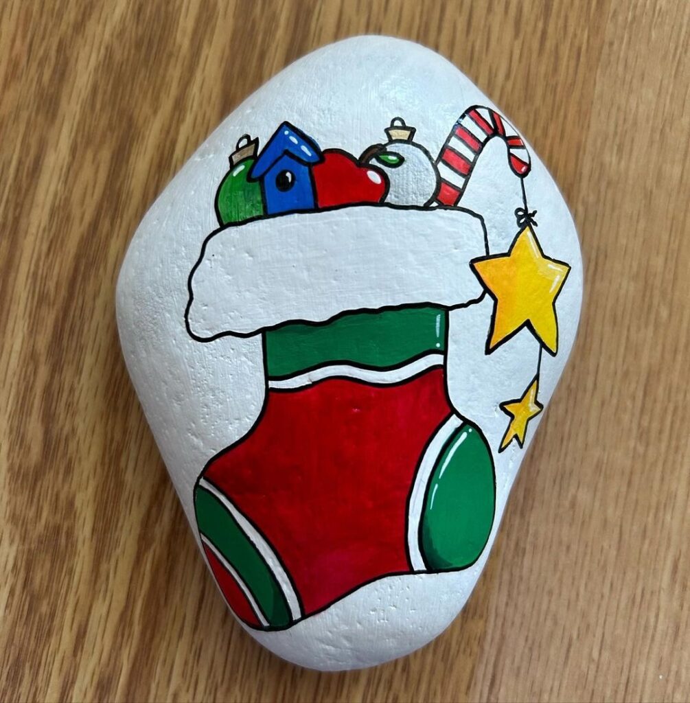 CHRISTMAS ROCK PAINTING IDEAS