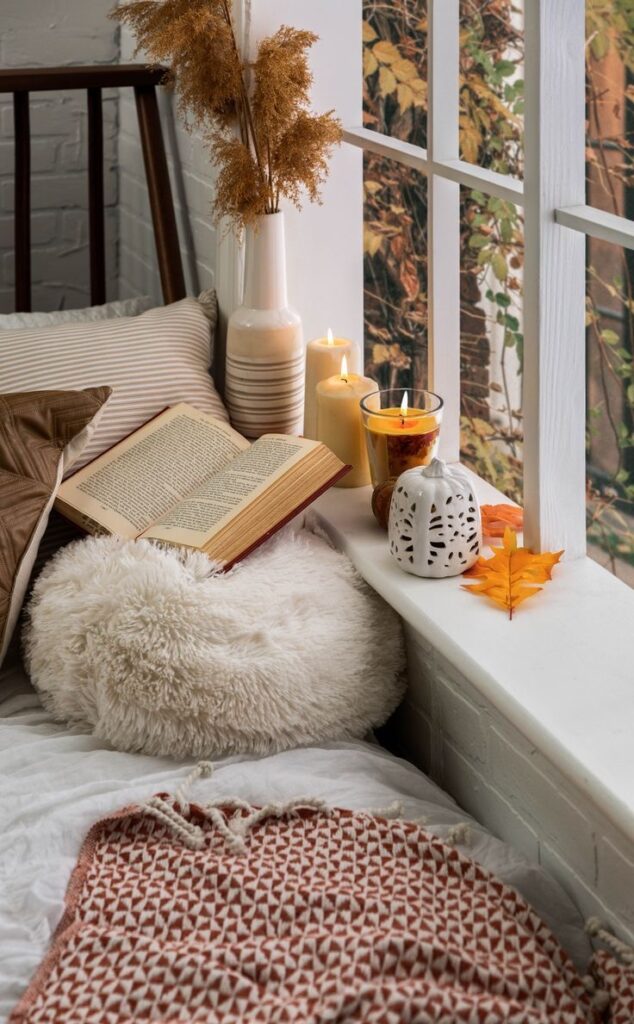 20+ COZY FALL BEDROOM IDEAS YOU'LL LOVE