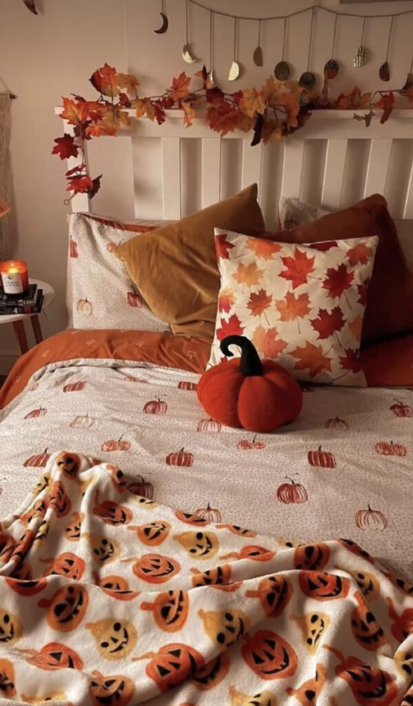 20+ COZY FALL BEDROOM IDEAS YOU'LL LOVE