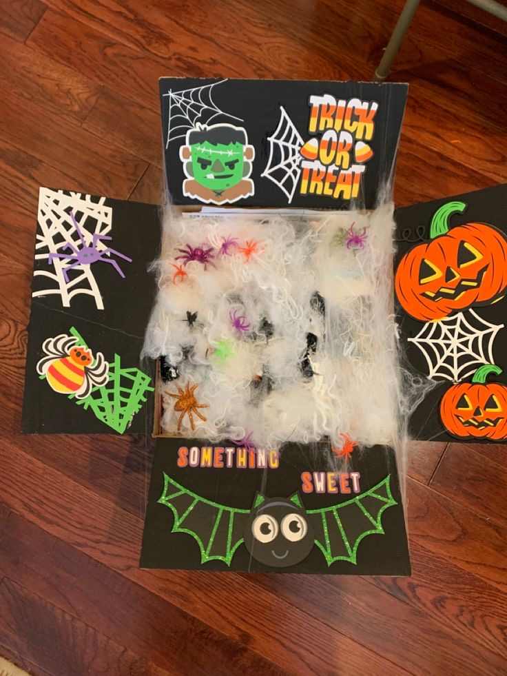 32 OF THE CUTEST HALLOWEEN CARE PACKAGES