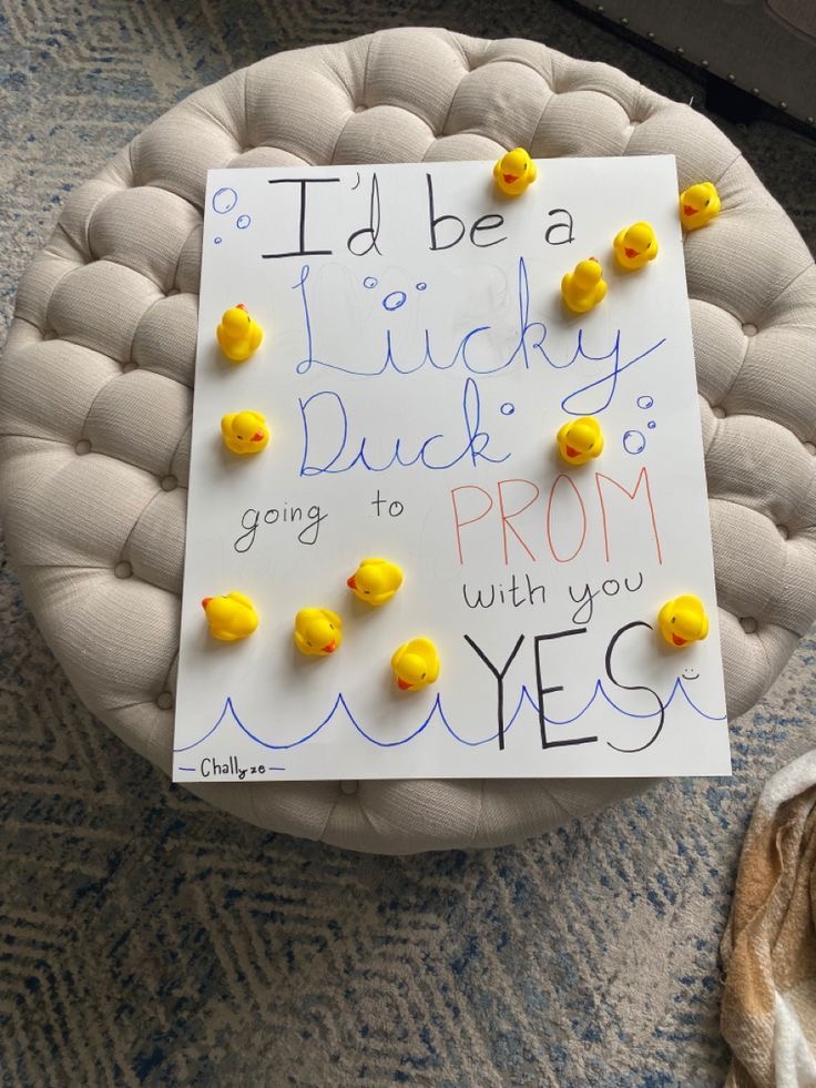 THIS POST SHOWED YOU THE BEST HOMECOMING PROPOSAL IDEAS