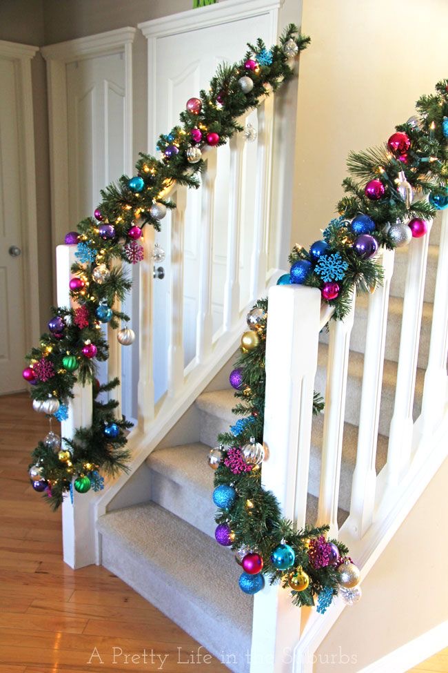 Christmas staircase decor