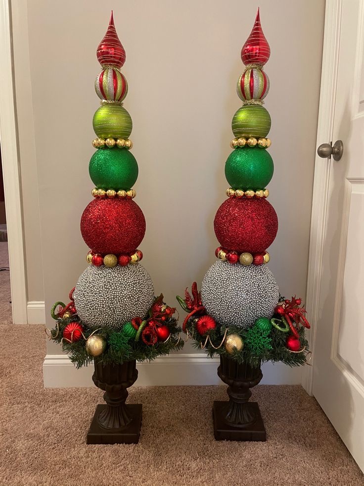 DIY GRINCH CENTERPIECE IDEAS