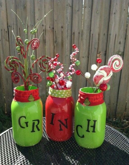 DIY GRINCH CENTERPIECE IDEAS