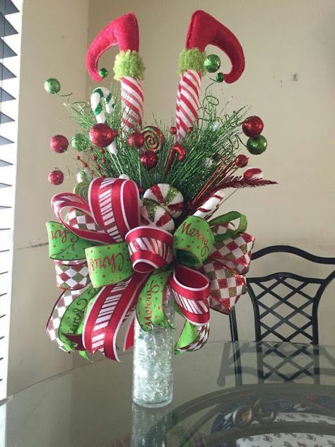 DIY GRINCH CENTERPIECE IDEAS