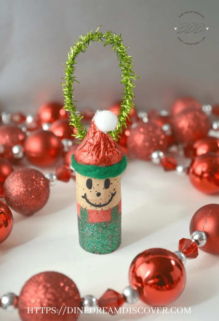 Christmas wine cork crafts