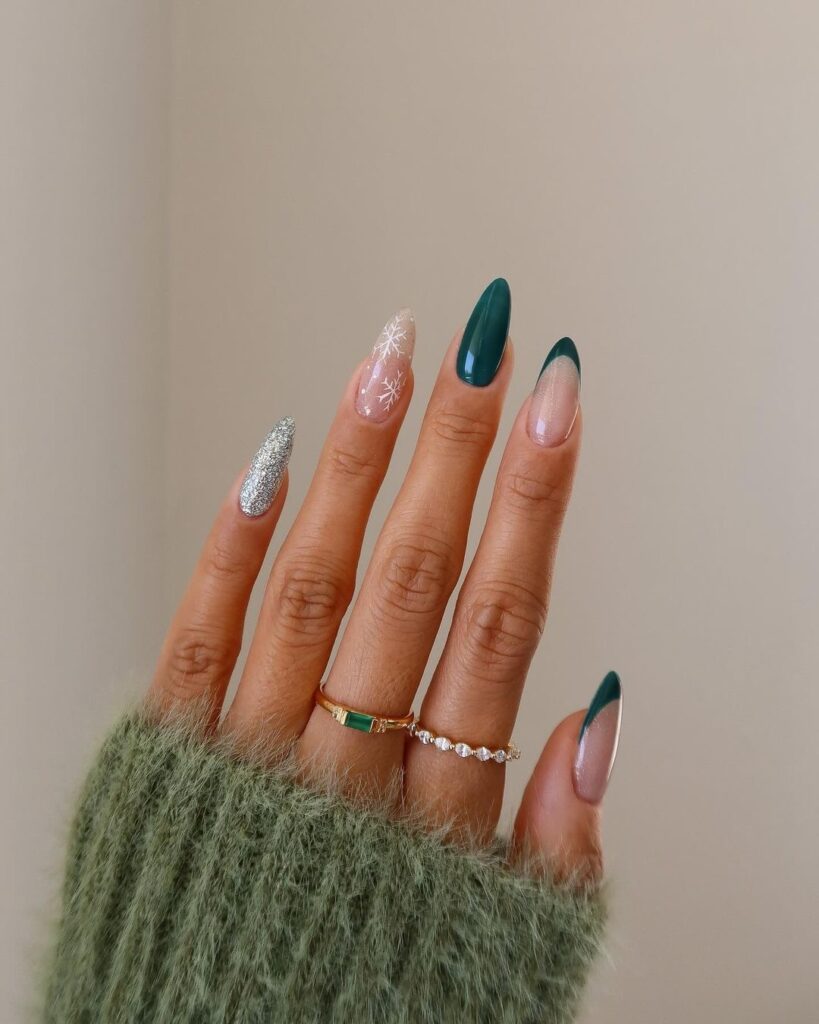 simple Christmas nails