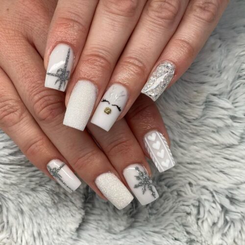 35+ FESTIVE WHITE CHRISTMAS NAILS TO RECREATE