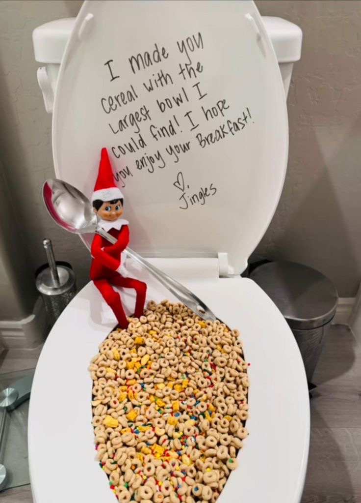 LAST-MINUTE ELF ON THE SHELF IDEAS