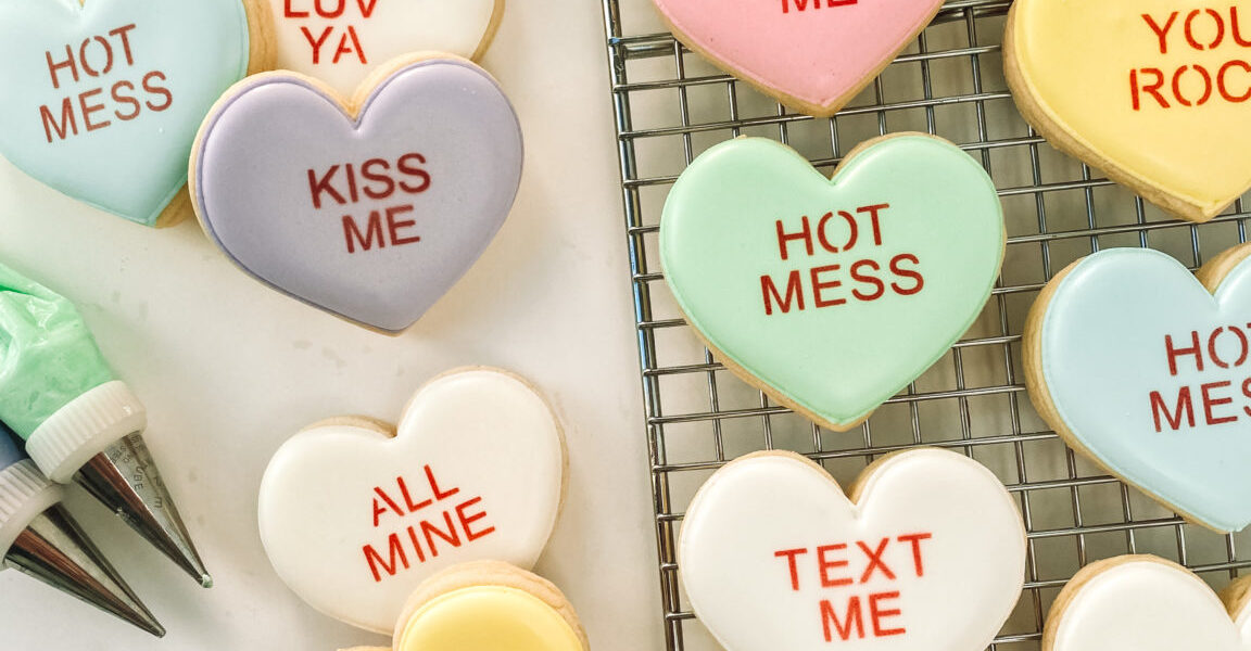 30 DELICIOUS LOVE-FILLED VALENTINE’S DAY COOKIES