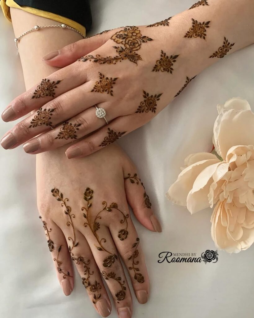 SIMPLE MEHNDI DESIGNS