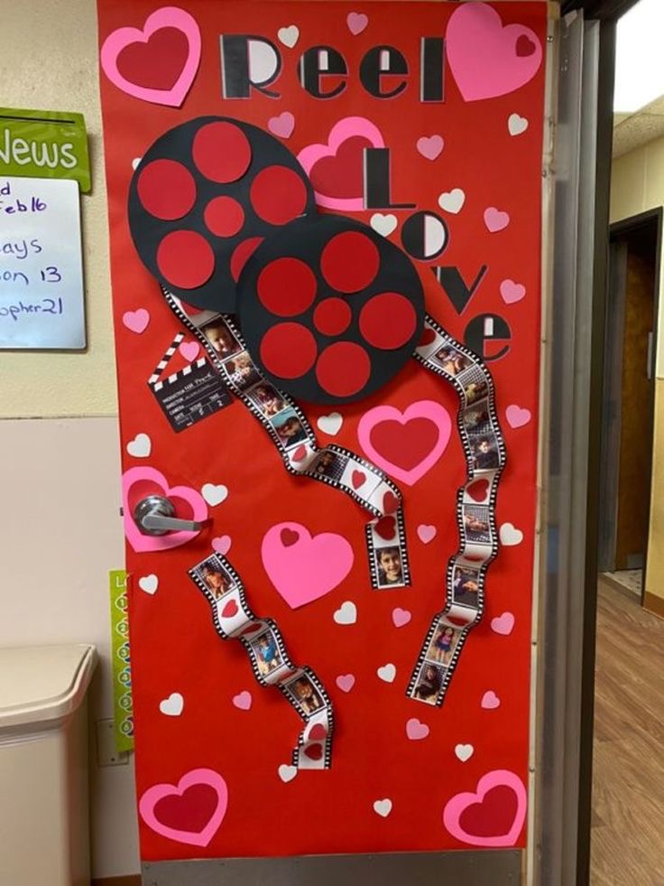 Valentines door decorating ideas