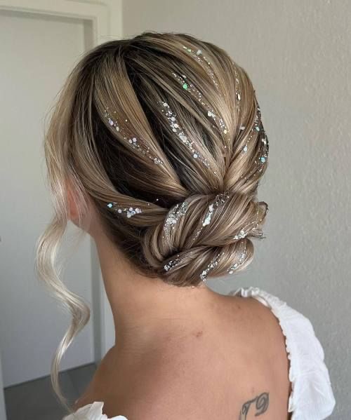 PROM HAIRSTYLES