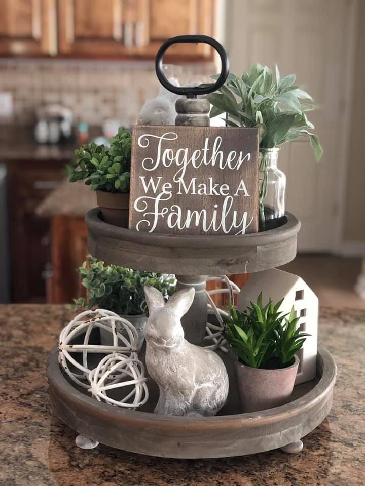 EASTER TIERED TRAY DECOR IDEAS