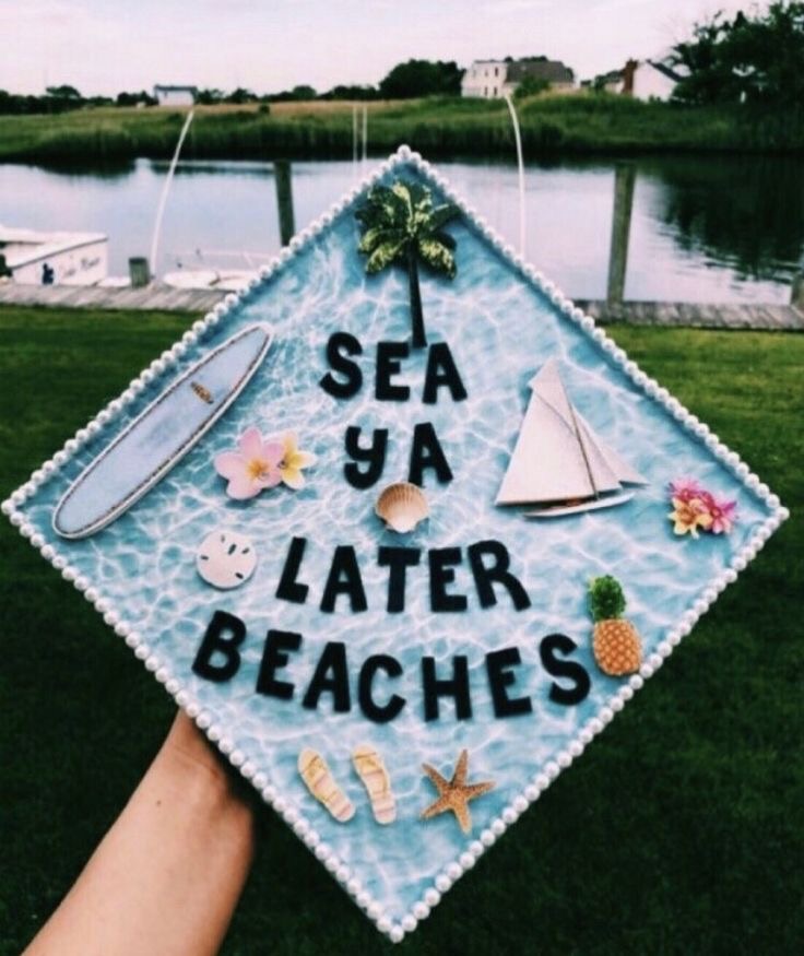 GRADUATION CAP DESIGNS