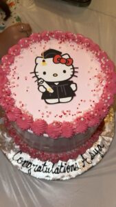 40+ INSANELY CUTE GRADUATION CAKE IDEAS YOU'LL LOVE - Stylin by Sarita