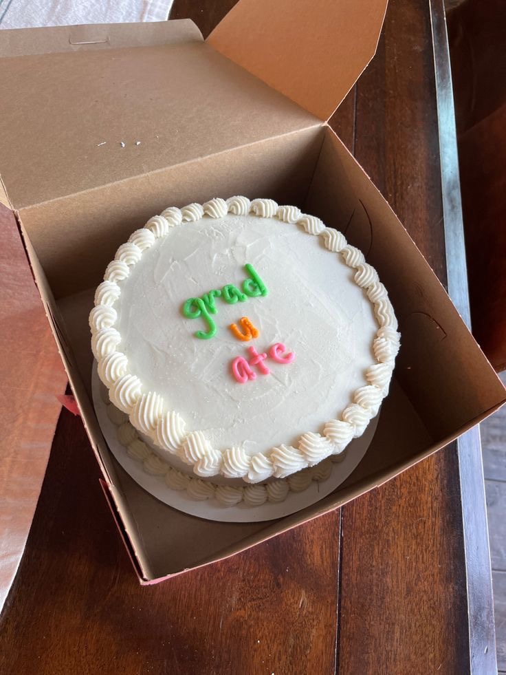 graduation-cake-ideas