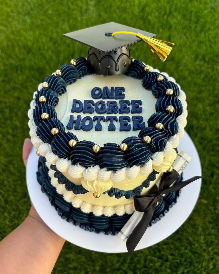 graduation-cake-ideas