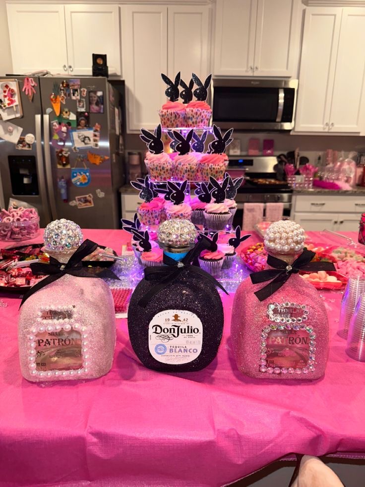 21ST BIRTHDAY PARTY IDEAS