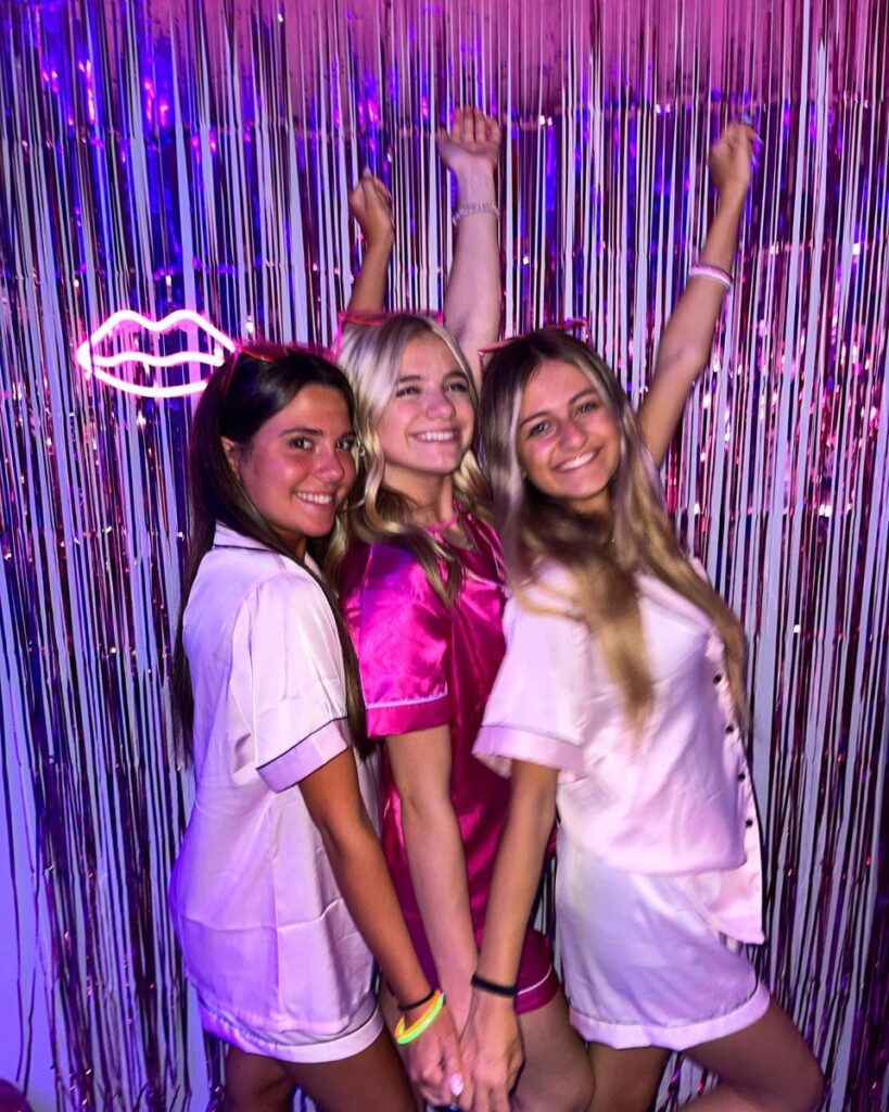 21ST BIRTHDAY PARTY IDEAS