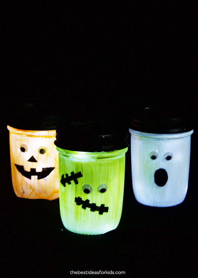 HALLOWEEN CRAFTS FOR KIDS
